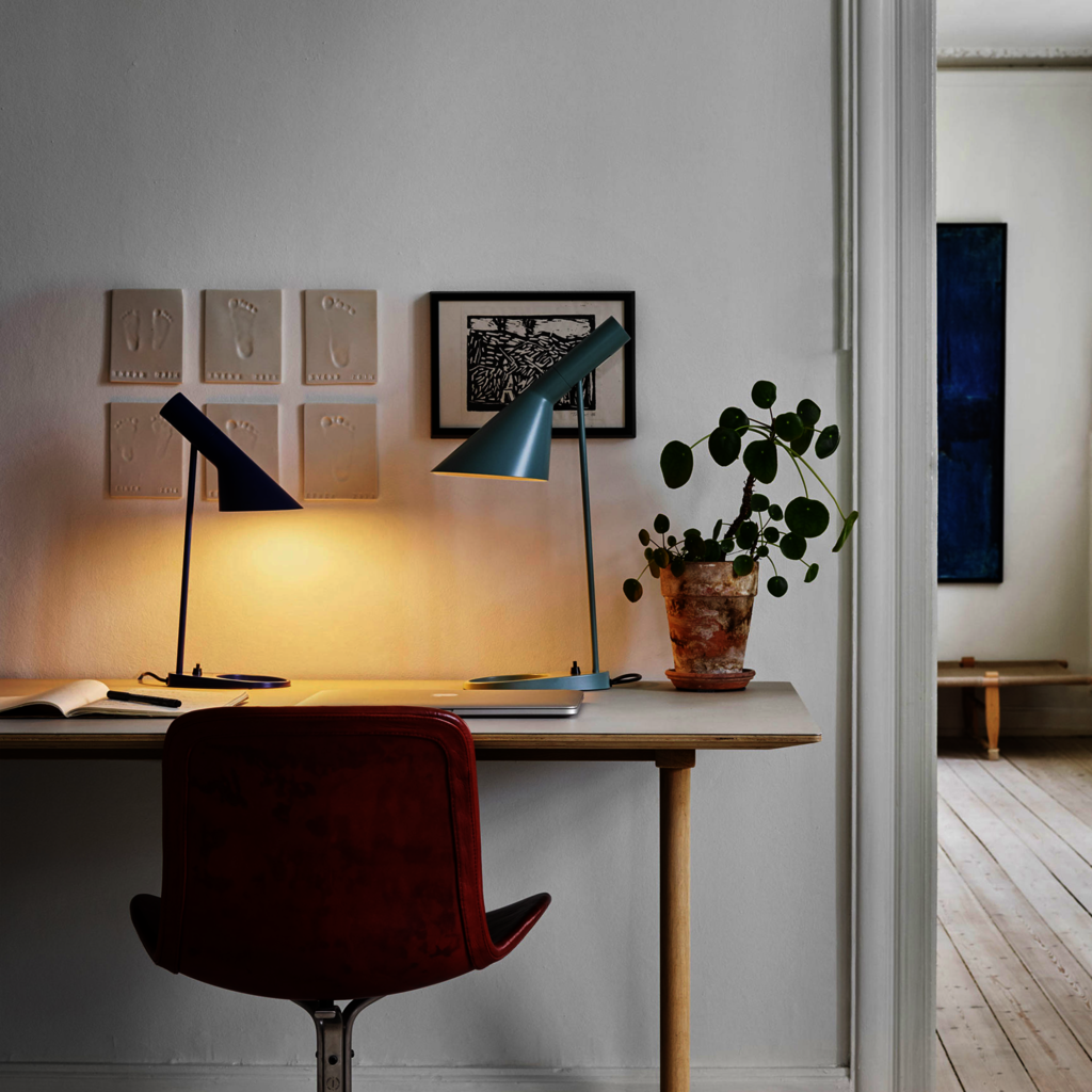 Goldkant Aj Mini Midnight Blue Mne Jpg Product Image Louis Poulsen