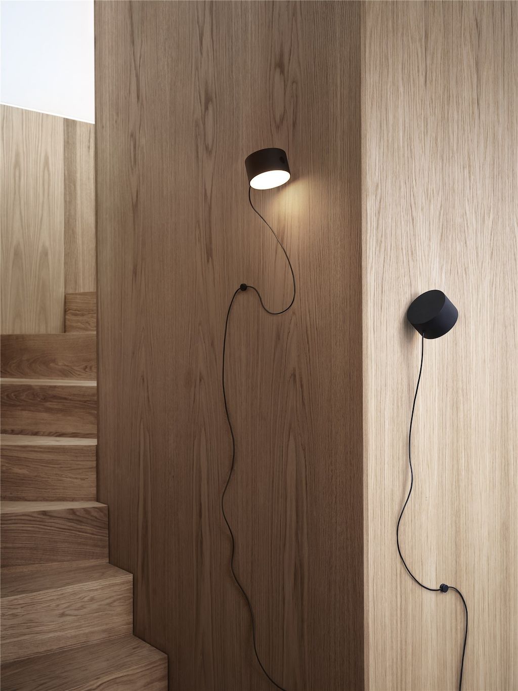 Goldkant Post Wall Lamp Black Muuto Org