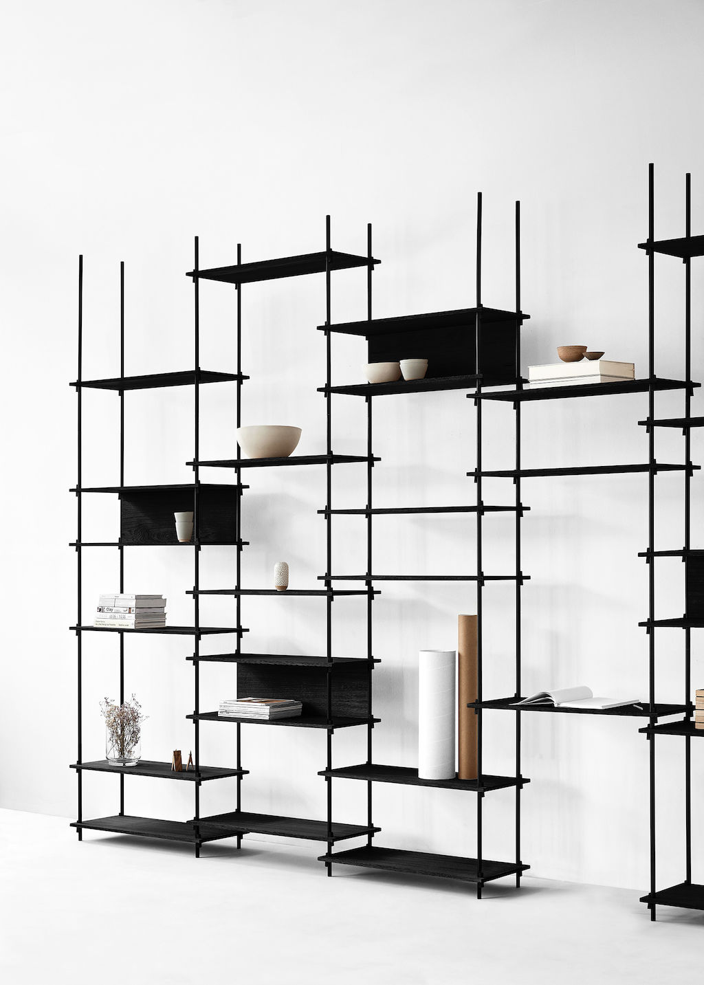 Moebe Shelving System Lifestyle 4